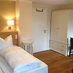 Alpenhof Restaurant Hotel 3*